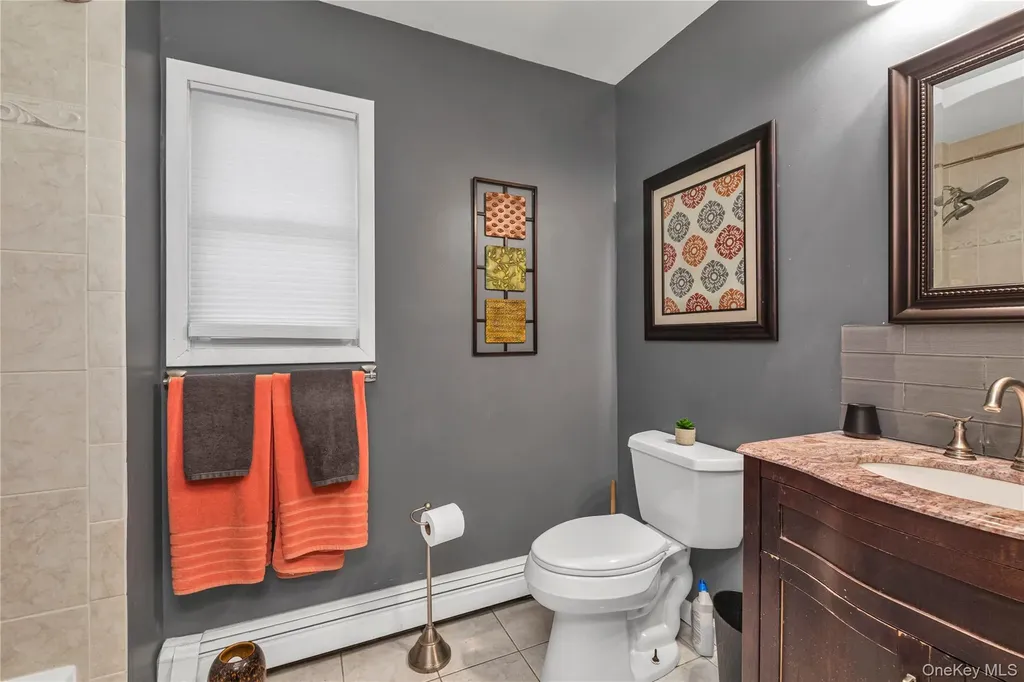 44 Marlowe Road Valley Stream NY 11580