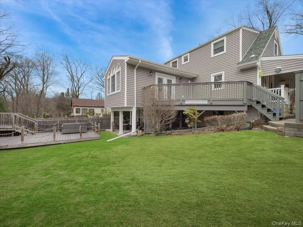 35 Hillside Avenue Suffern NY 10901