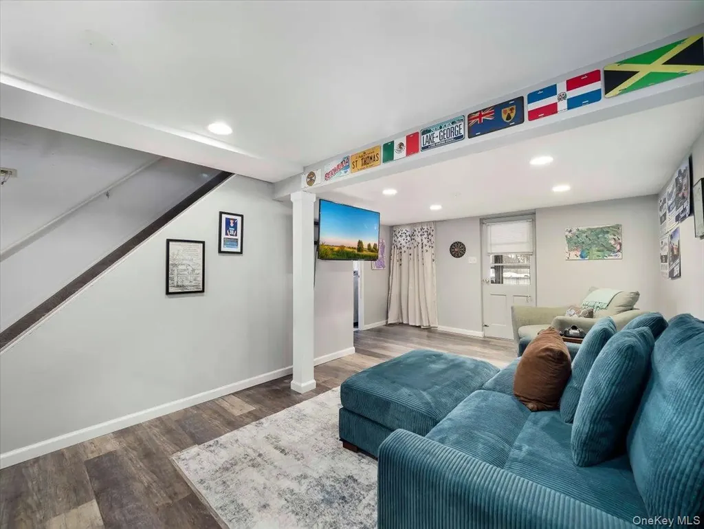 35 Hillside Avenue Suffern NY 10901