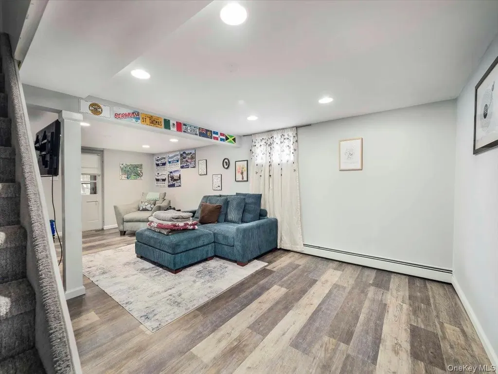 35 Hillside Avenue Suffern NY 10901