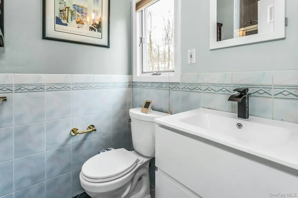 9 Cold Spring Hills Road Huntington NY 11743