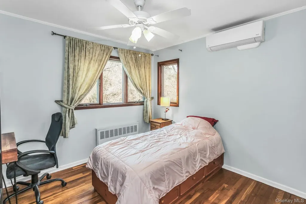 9 Cold Spring Hills Road Huntington NY 11743
