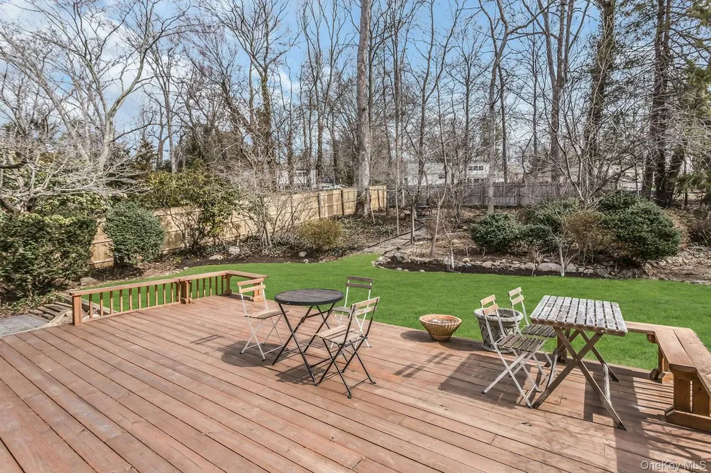 9 Cold Spring Hills Road Huntington NY 11743