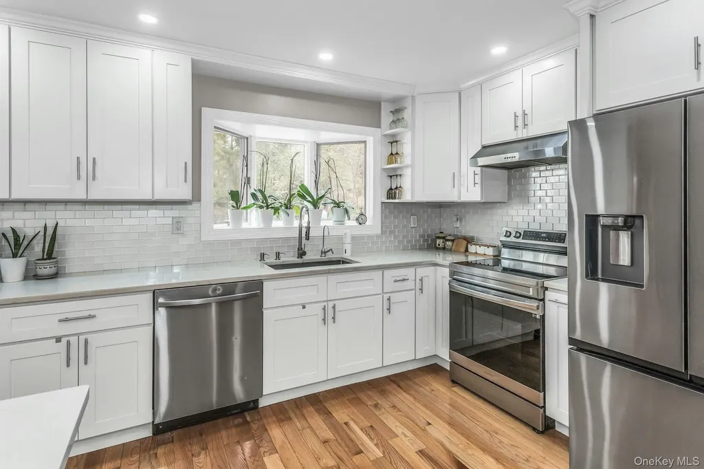 9 Cold Spring Hills Road Huntington NY 11743