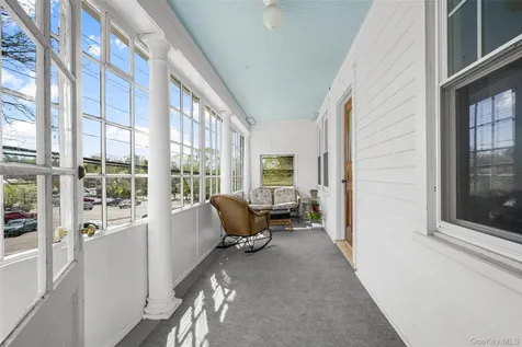 49 Weaver Street Larchmont NY 10538