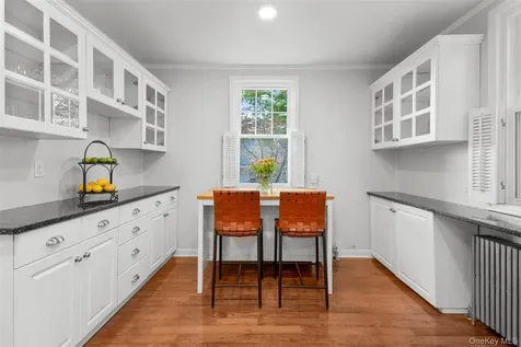 49 Weaver Street Larchmont NY 10538