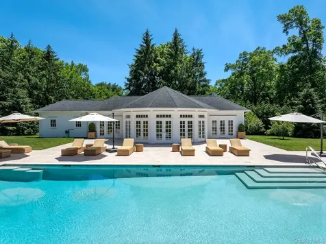 6 Stoneleigh Manor Lane Purchase NY 10577