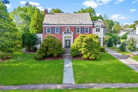 80 Forest Avenue New Rochelle NY 10804