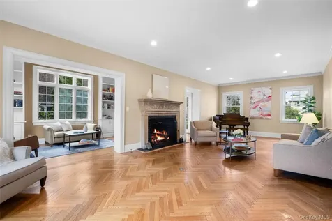 80 Forest Avenue New Rochelle NY 10804