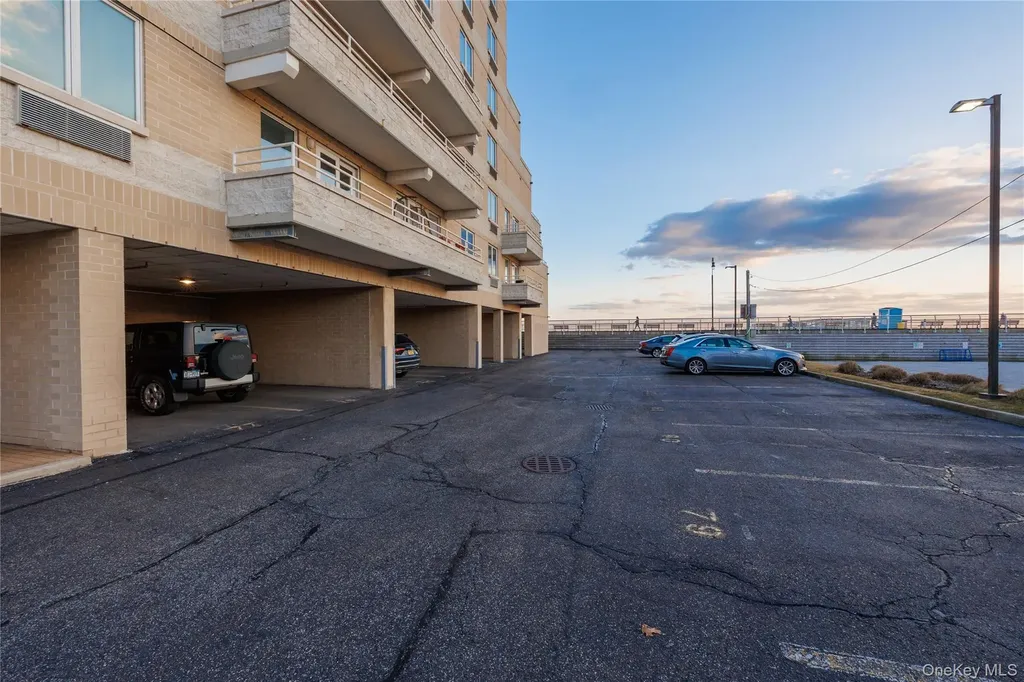 450 W Broadway Long Beach NY 11561