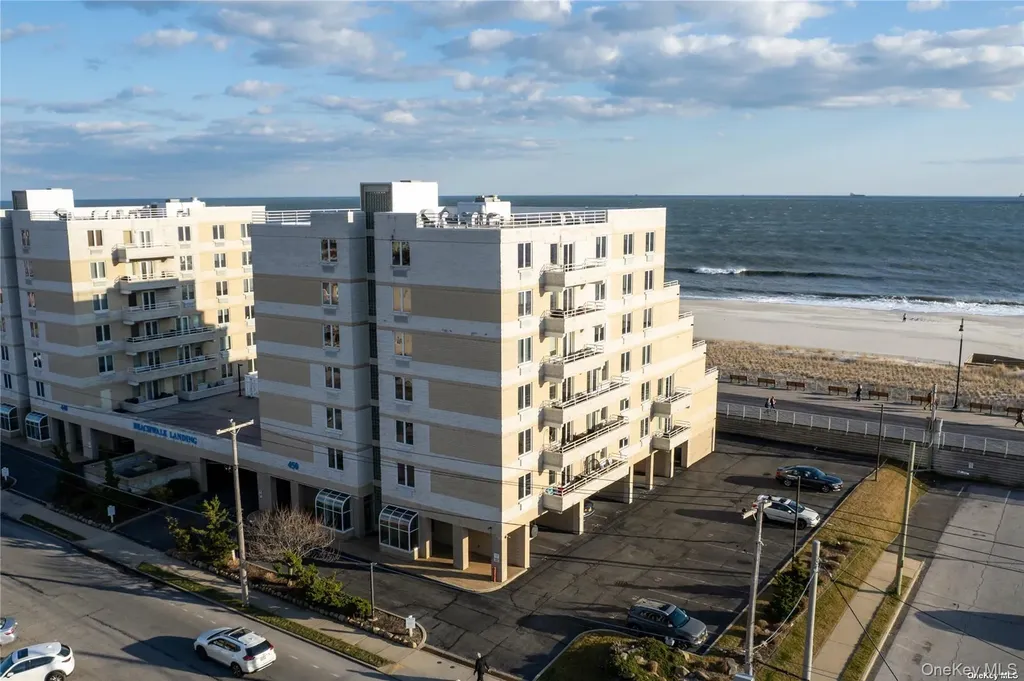 450 W Broadway Long Beach NY 11561