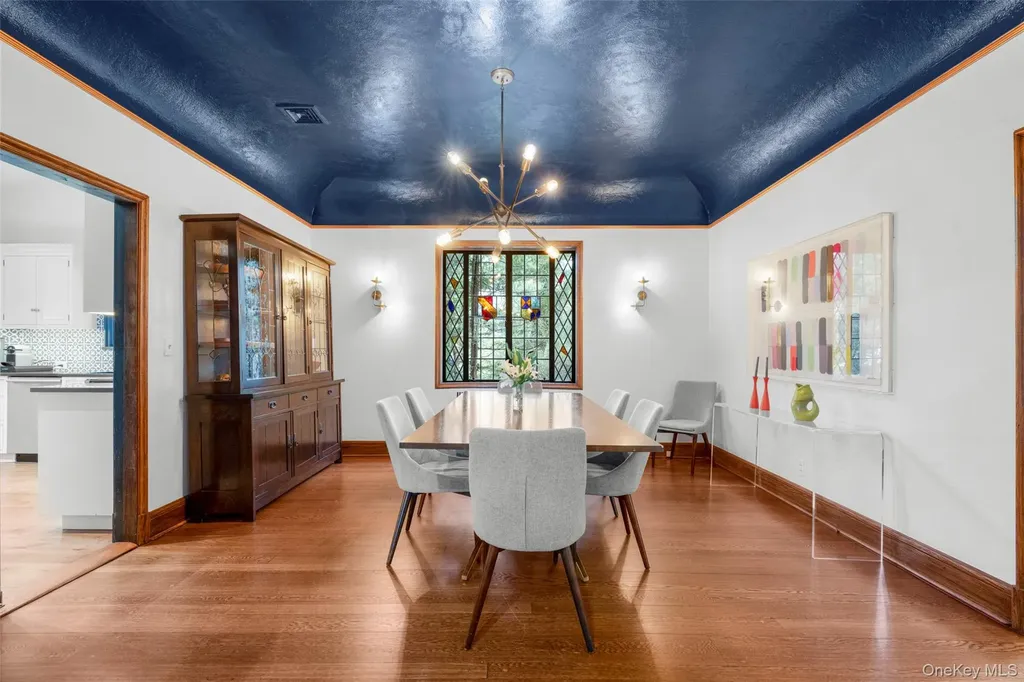 2 Vine Place Larchmont NY 10538