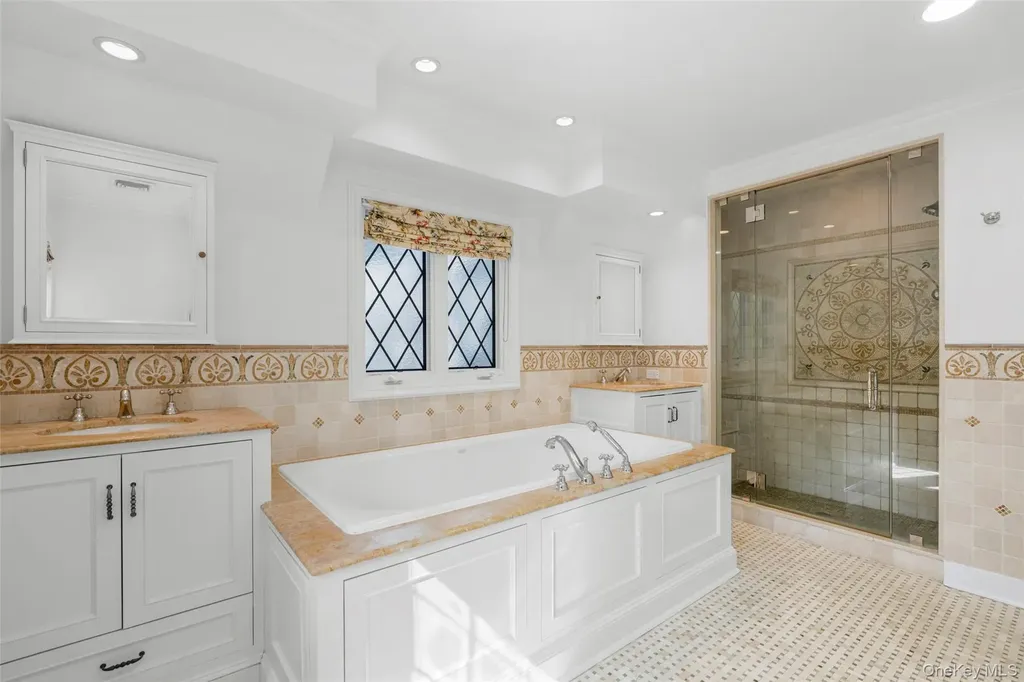 2 Vine Place Larchmont NY 10538