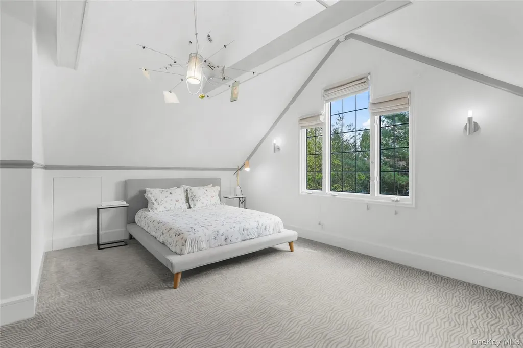 2 Vine Place Larchmont NY 10538