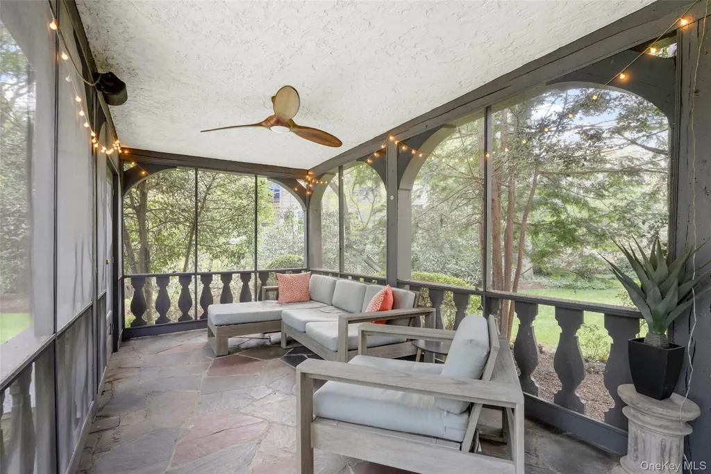 2 Vine Place Larchmont NY 10538