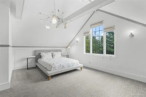2 Vine Place Larchmont NY 10538