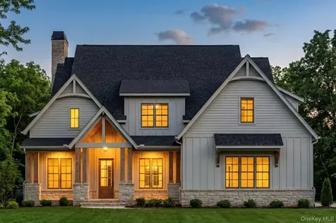 7 Bear Hollow Lane Hyde Park NY 12538