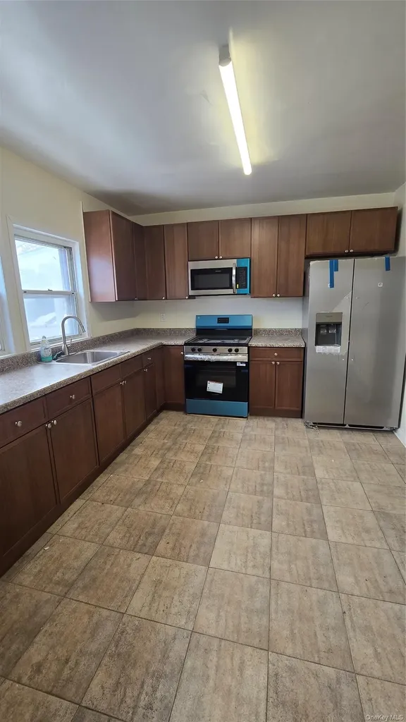 641 S 5th Avenue Mount Vernon NY 10550