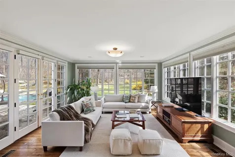 137 Old Stone Hill Road Pound Ridge NY 10576
