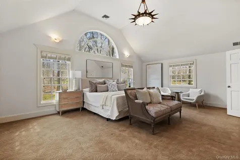 137 Old Stone Hill Road Pound Ridge NY 10576