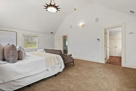137 Old Stone Hill Road Pound Ridge NY 10576