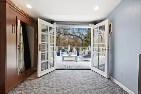 137 Old Stone Hill Road Pound Ridge NY 10576