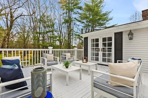 137 Old Stone Hill Road Pound Ridge NY 10576