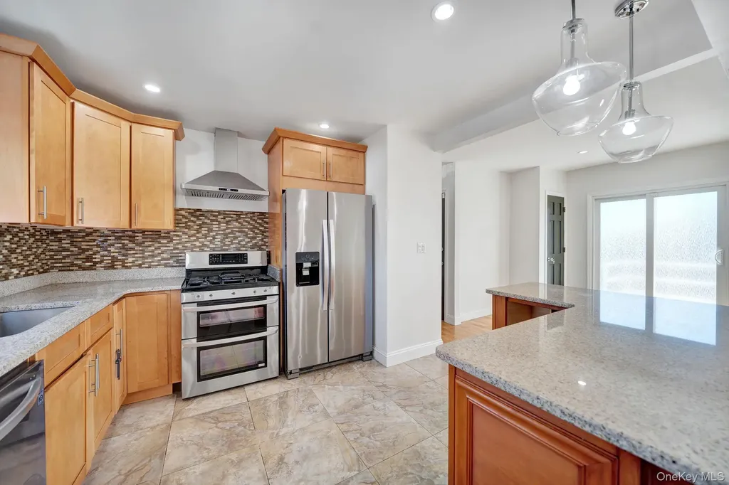 1435 E 80th Street Brooklyn NY 11236