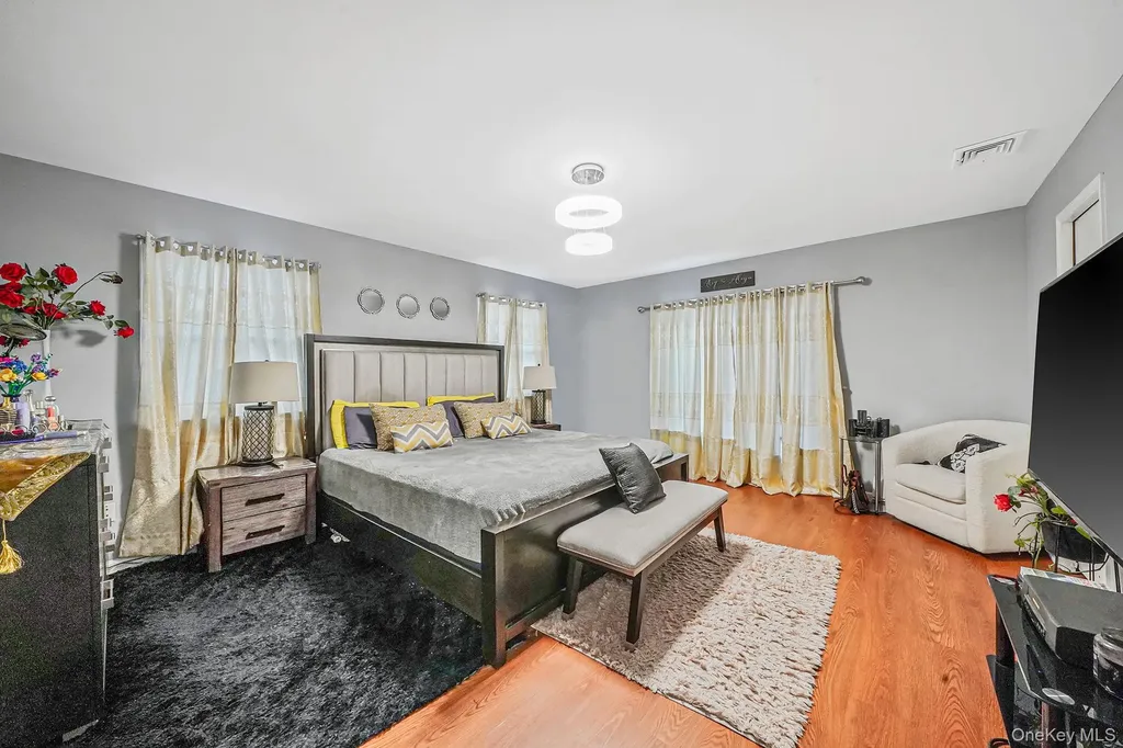 2 Buchanan Avenue Coram NY 11727