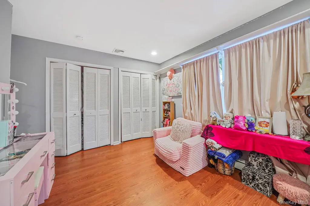 2 Buchanan Avenue Coram NY 11727