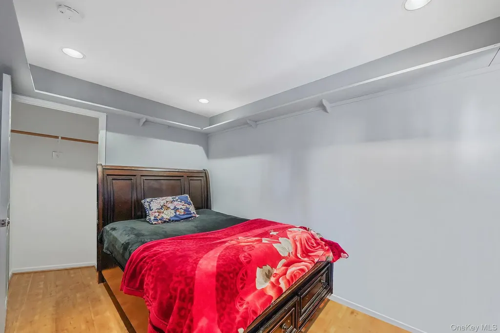 2 Buchanan Avenue Coram NY 11727