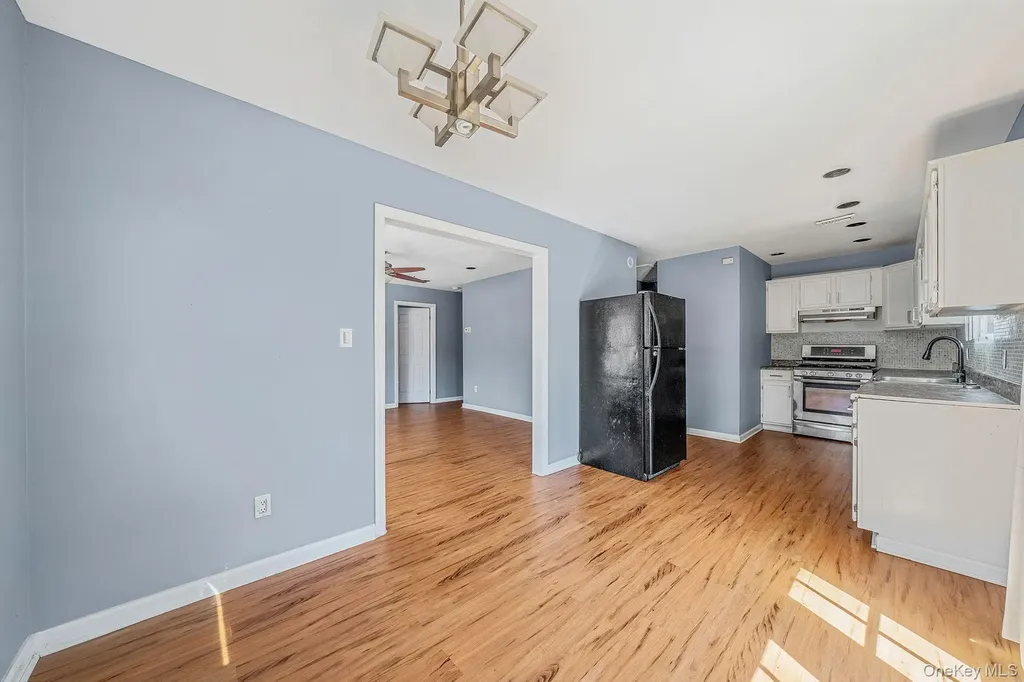2 Buchanan Avenue Coram NY 11727
