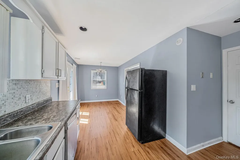 2 Buchanan Avenue Coram NY 11727