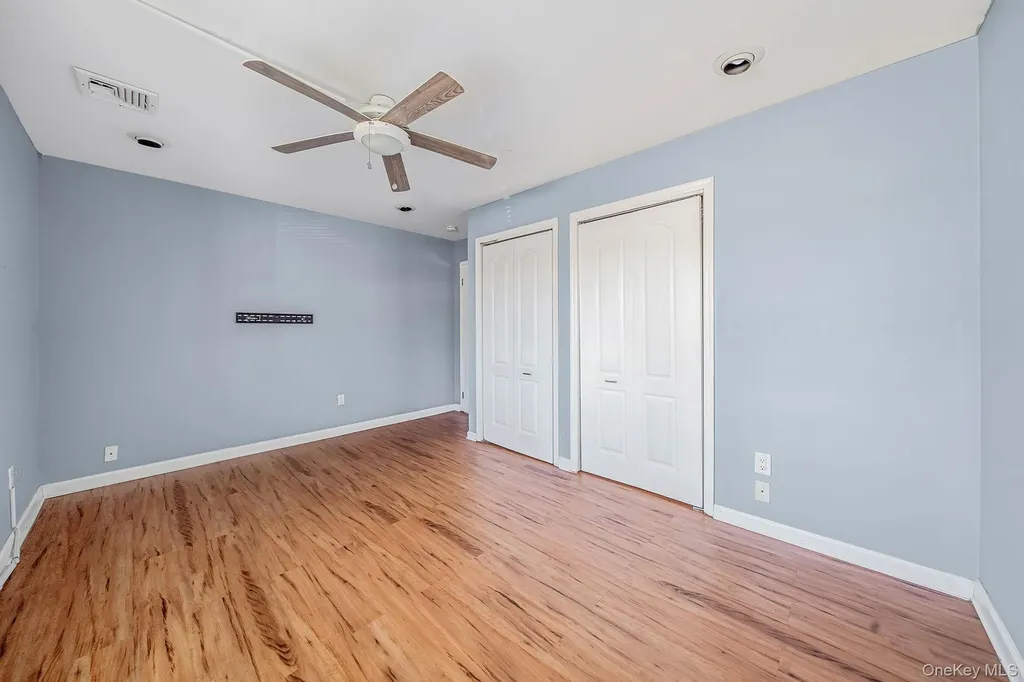 2 Buchanan Avenue Coram NY 11727
