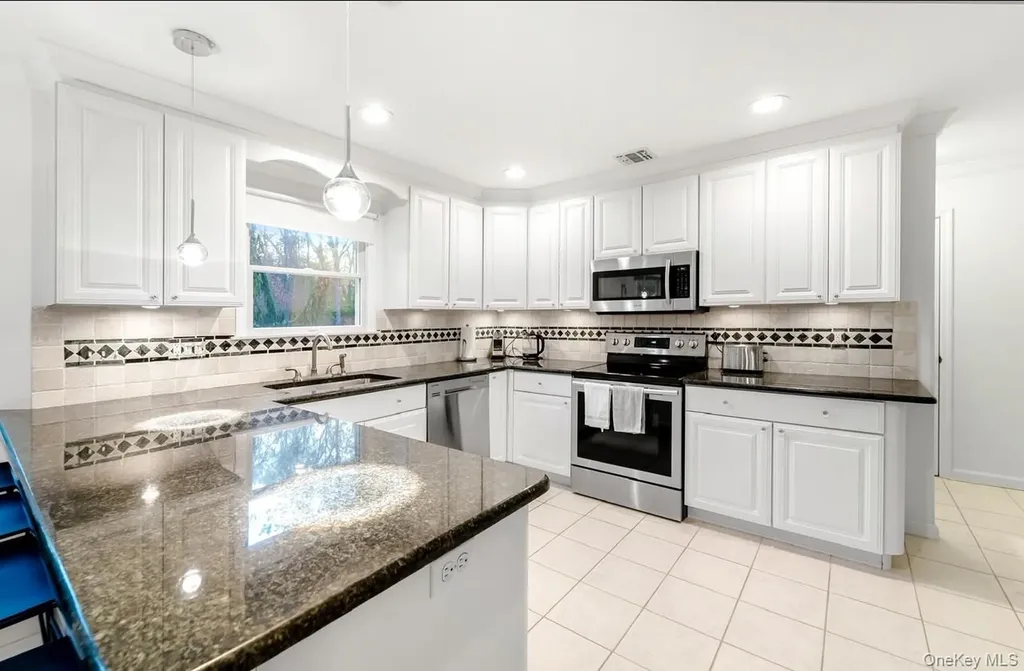 212 Fairway Drive Wading River NY 11792