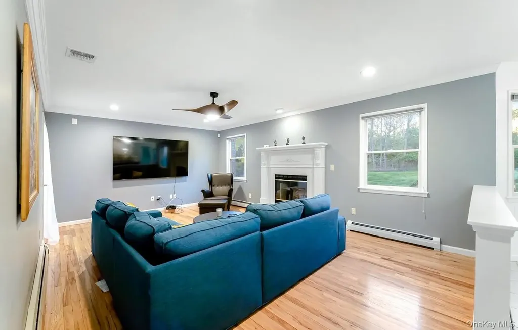 212 Fairway Drive Wading River NY 11792