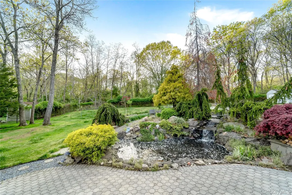 212 Fairway Drive Wading River NY 11792