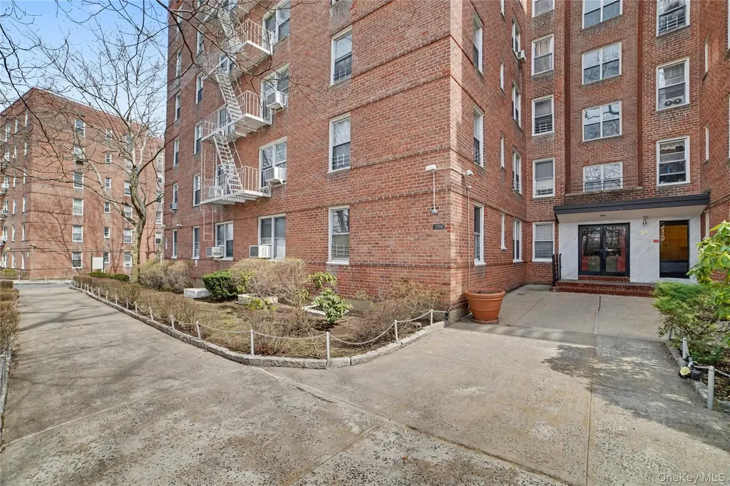 29 Abeel Street Yonkers NY 10705