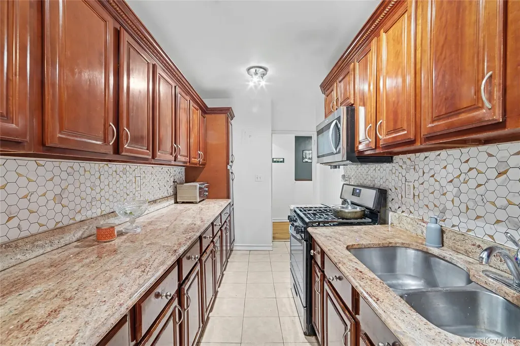29 Abeel Street Yonkers NY 10705