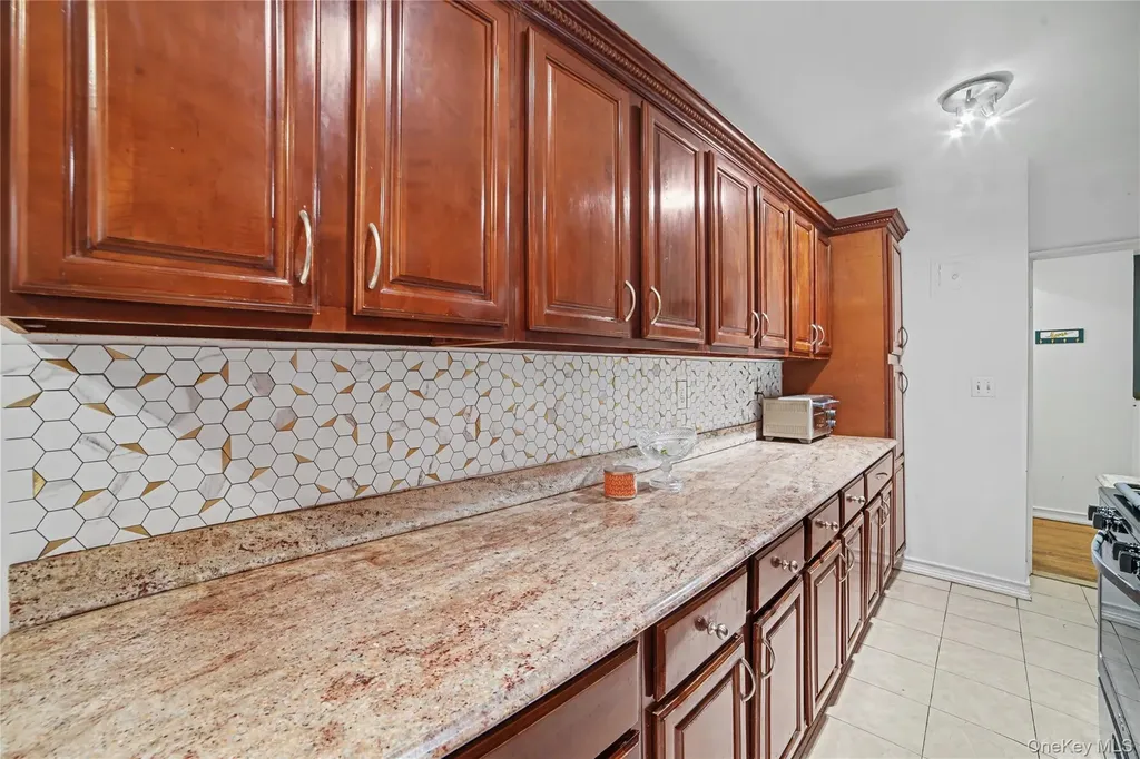 29 Abeel Street Yonkers NY 10705
