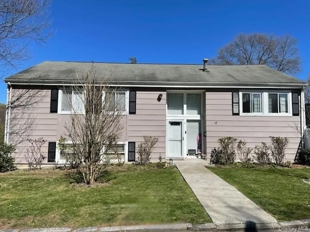 31 Kipling Street Hartsdale NY 10530