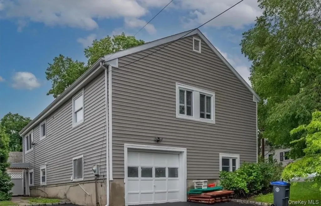 31 Kipling Street Hartsdale NY 10530