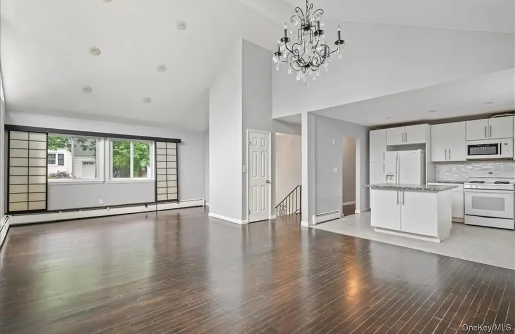 31 Kipling Street Hartsdale NY 10530