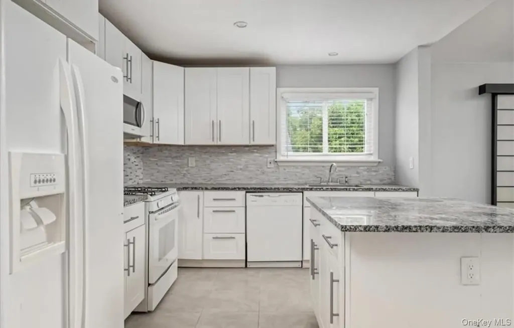 31 Kipling Street Hartsdale NY 10530