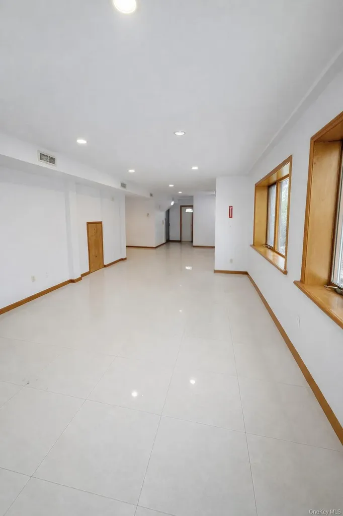 142-05 45th Avenue Flushing NY 11355