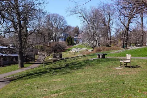 14 Bonnett Avenue Larchmont NY 10538