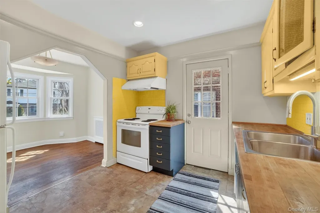71 Saint Johns Avenue Yonkers NY 10704