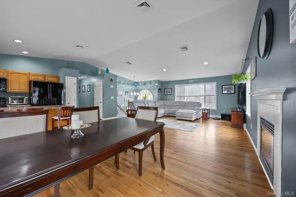 69 Ridge Road Wallkill NY 12589