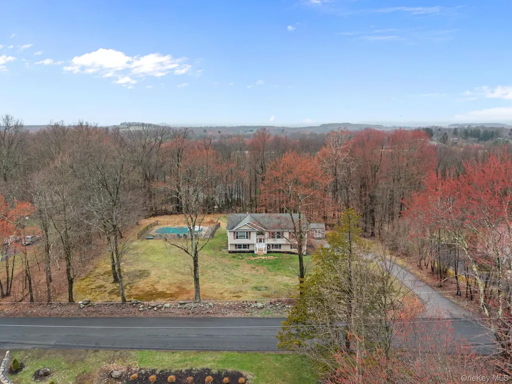 69 Ridge Road Wallkill NY 12589