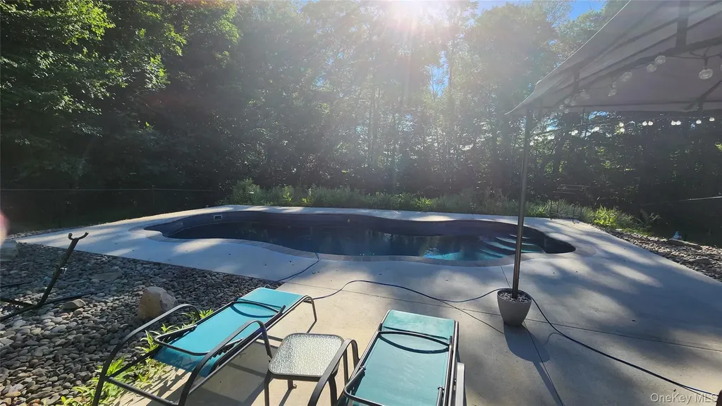 69 Ridge Road Wallkill NY 12589